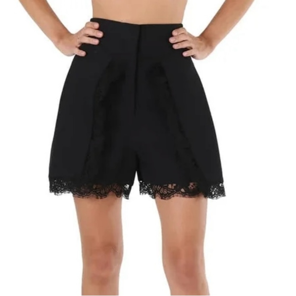 Erdem Black Lace Trim Women's Shorts, Size US 8 but run small, more like US 0-2